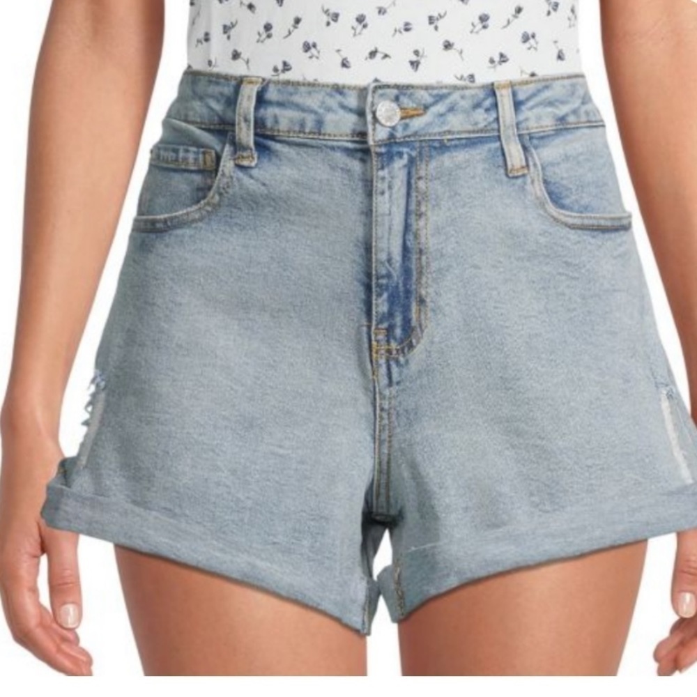 We Wore What Denim Shorts Size 28 - Picture 1 of 11